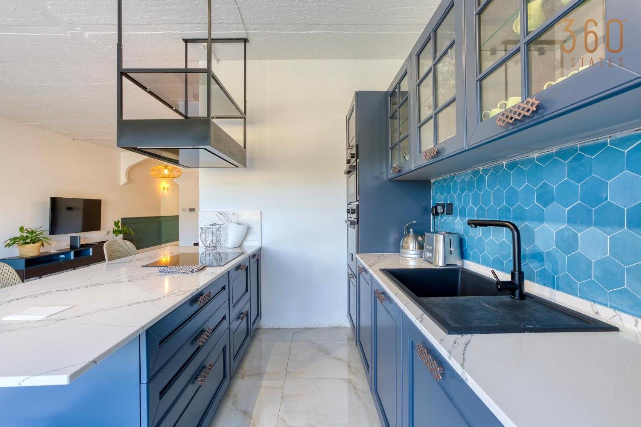 Apartment A Lovely, Central 2br Penthouse With Large Outdoor By 360 Estates