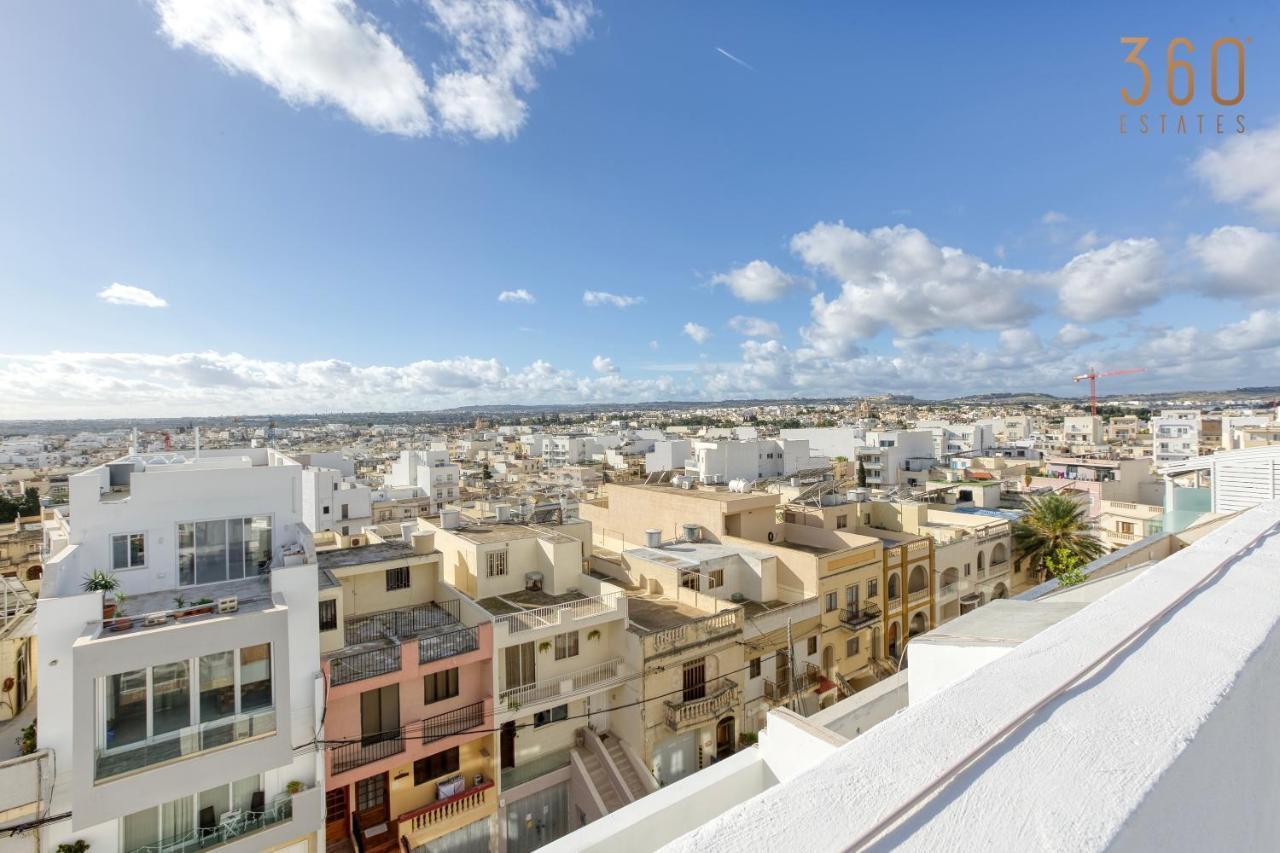 A Lovely, Central 2br Penthouse With Large Outdoor By 360 Estates Iklin